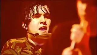 Funeral For A Friend - Red Is The New Black (Live At Spilling Blood In 8 mm) (2004)