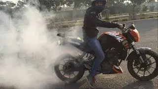 KTM Duke 200 New stunts Part 2  by Ashish Raghav
