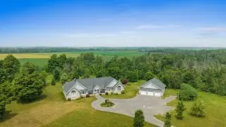FOR SALE:  Gorgeous, Large, Multi-Generational Bungalow Home (3 Separate Homes in 1!) Ottawa