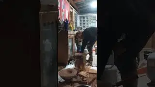 VEVOR 12KG FURNACE for pottery flame reduction.