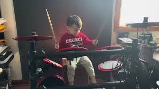 Cag &Dalee play drum