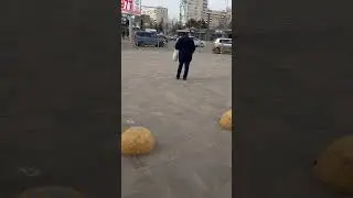 МАРИУПОЛЬ остался без света.Но произошло ЧУДО.Прогулка по центру города.Видео от подписчика.