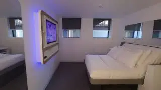 Yotel Edinburgh room tour