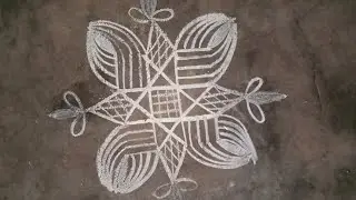 Padi kolam with dots||#padikolam #padikolamrangolidesigns #4dotsrangoli #starkolam #easyrangoli 