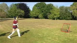 CRICKET BATTING OFF THE CRAZY CATCH REBOUND NET