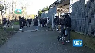 Dentro il campo rom di via Chiesa Rossa a rischio sgombero: «Dopo 25 anni, una firma sta cancelland