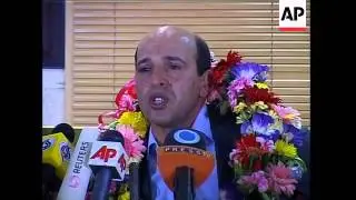 Killer of former Iranian PM  freed by France; Tehran arrival