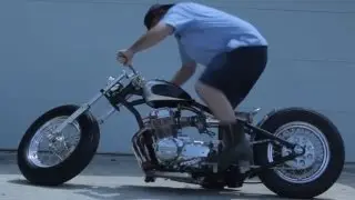 Motorcycle Kick Start Demonstration: 1976 Hondamatic Chopper