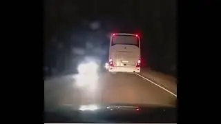 Bus Driver&rsquo;s Epic Nighttime Chat with Tailgating Car!