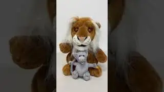 The Lion and The Mouse Singing Animated Plush The Lion Sleeps Tonight Gemmy