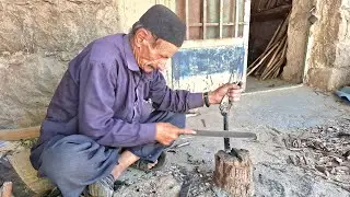 Nomadic Carpenter: Making a Saw with Minimal Resources#Tools #Carpentry #Nomads #Iran