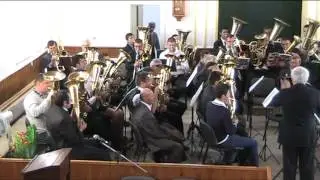 Fanfara Crisul Negru & Prietenii ; &Icirc;NAINTE (marş) ; Dir. Ghiţă Moţ