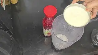Strawberry lassi healthy and tasti recipe