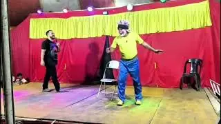 Abelha abelhinha me dá mel na boquinha