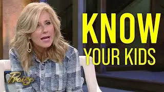 Beth Moore: Fostering Open Dialogue with Your Kids / Praise on TBN