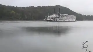 River Cruise Boat #AmericanQueen on the Tennessee River