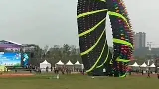 World's biggest kite ever - Guinness World Record