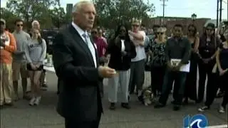 General Wesley Clark Kicks of Canvassing for Obama in Norfolk, VA