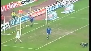 CRISTIAN  VIERI  classic goal for INTER