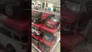 #toy #dubai #shop #shoppingcenter #dubaimallattractions