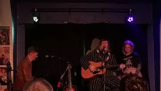 Ebbot Julia Frej & Gunnar Frick HD+Audio Lifeline(The Soundtrack Of Our Lives) bar KoM Gothenburg