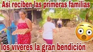 Asi reciben las primeras familias los víveres en sus hogares😱😳