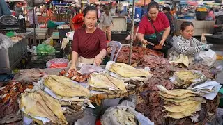Cambodian Vegetable Market In Early Morning - Daily Activities Of Vendors In    Fish Market