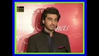 Arjun Kapoor walks the ramp for Mijwan Fashion Show 2012