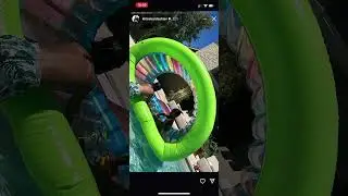 Khloe kardashian plays with her kids True and Tatum #truethompson #khloekardashian #khlo&eacute;