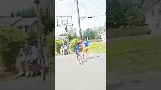 Ooo that brother floating in the air 👀😂 #blowup #basketball #sports #funny #viral