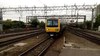 323223 Electric of Northern Rails fleet arrives into Stockport Station