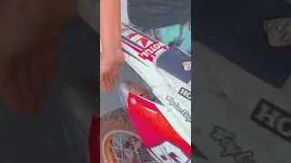 Escape foco racing na bros 150 !