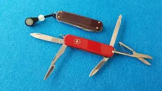 Victorinox Executive 74mm a escena: Un manicurero de lujo con pelanaranjas.