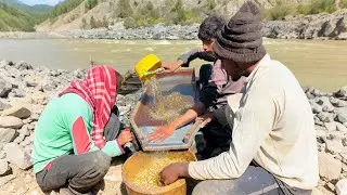 Unbelievable Ancient Gold Mining Process by Hand: Real Gold Mining Method 