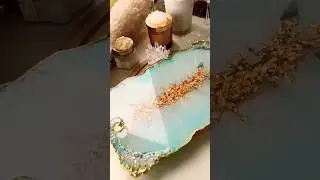 Make a Resin Perfume Tray in 5 Minutes! #DIY #resinart #bottlevase #floorvase #viralshorts #diy