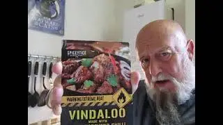 Vindaloo Curry ! Extreme Heat from Spicentice - Food Review