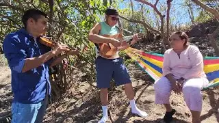 El gato Nay ! Le canta a unos suscriptores que nos visitan  pesca y aventuras 503 