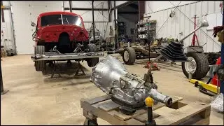 We try to figure out the 700R4 transmission for Hot Mess Express part 2 speedometer calibration gear