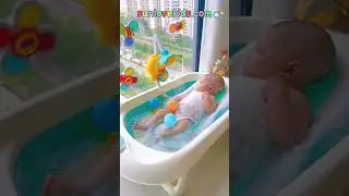 Baby shower toy, making bath time fun for your little one! #shorts   #babyfriendly #cute #parenting
