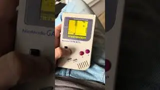 Game boy backlight! Perfetto per un autunno retr&oacute;! 😎👾 #gameboy #retrogaming #nintendo #cozygaming
