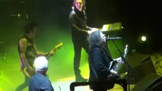 THE CURE - third encore - Barcelona - 26.11.2016