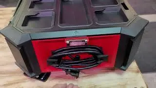 Milwaukee 2950-20 M18 PACKOUT Radio and Charger demo