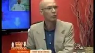 presentador de la romana el huracan informativo insulta televidente .MP4