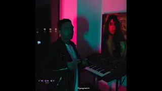 Playing a Fat Analog Bass on the Crumar Spirit Mono Synth - RNB type Beat (I'm on My Way)