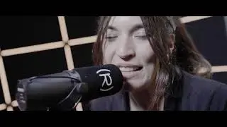 Elvirus - Caramelo (Versi&oacute;n Ac&uacute;stica)