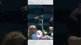 FUNNIEST CRICKET AUDIENCE MOMENT !!