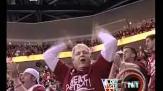 [NBAD] Lebron Huge Poster on Rasheed Wallace