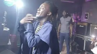 Willys Dj En Hommage A Baba Cheick - Hommage 1 (Assi S&eacute;raphin Wui)