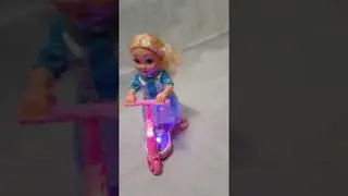 Toy Frozen Elsa Doll Scooter Bike  Moving Song Flashing Lights Sound Music Kids Cartoon Film Girl