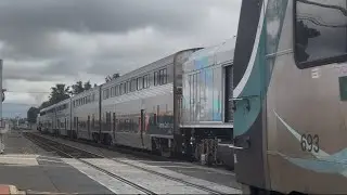 Metrolink meets a Amtrak Super Rare Surfliner train at Santa Ana! Ft P42 leader and NPCU 90225!